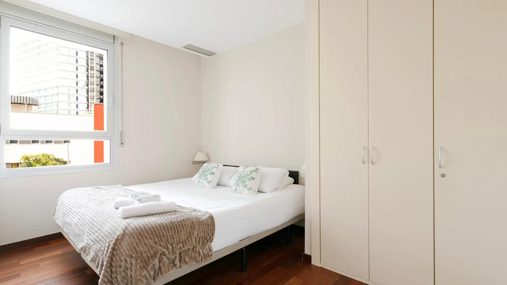 Ab Diagonal Sant Adria De Besos Apartman